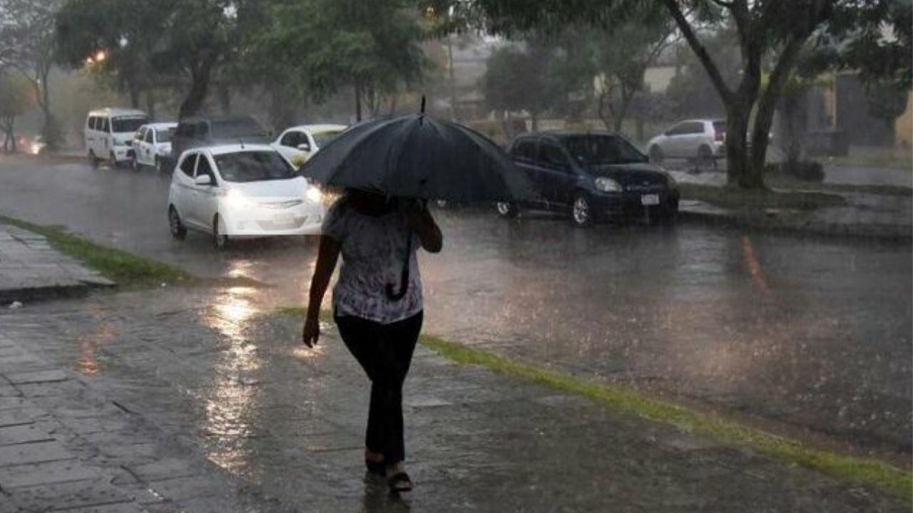 Imagen Principal de Nota: Lluvias con actividad eléctrica pronosticadas para las próximas horas
