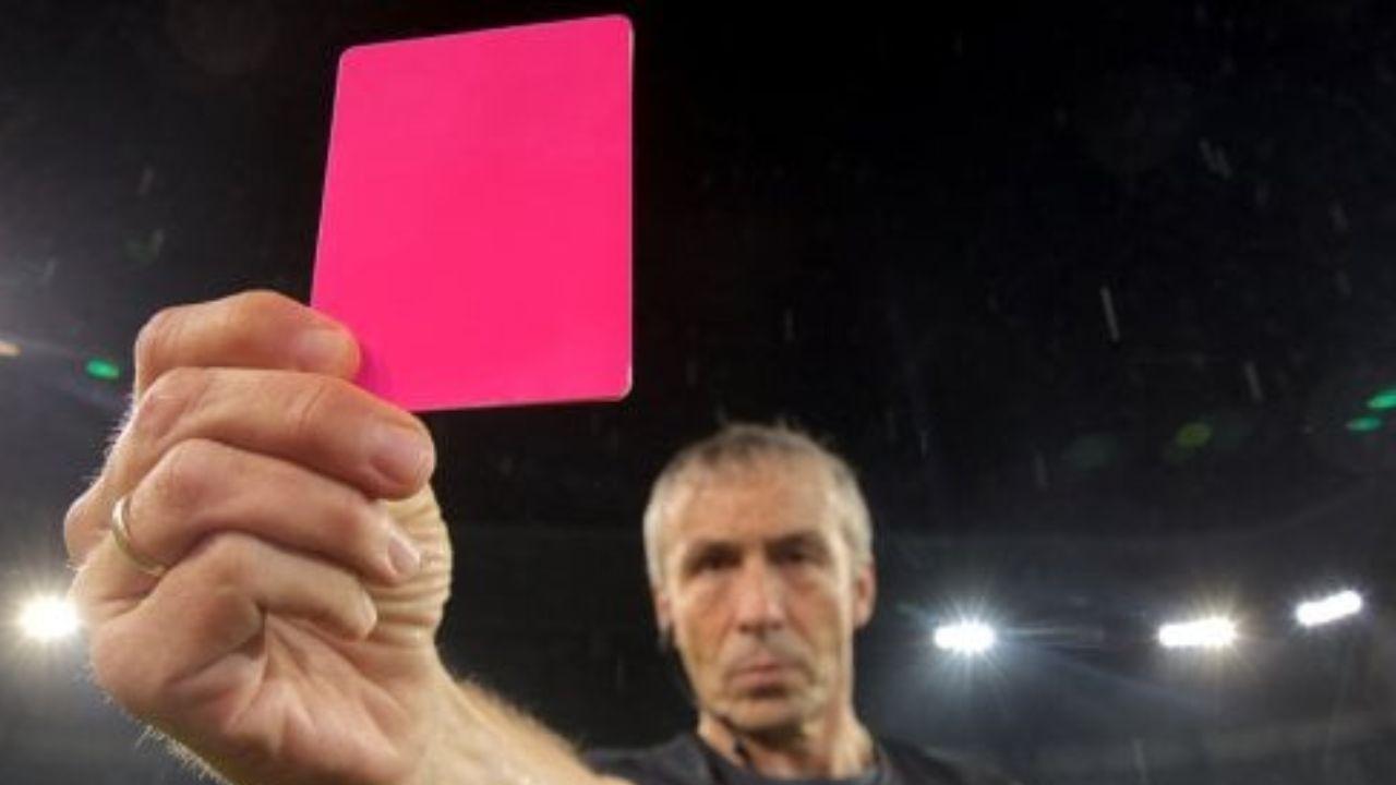 Imagen de Llega la tarjeta rosa a la Copa América 2024 ¿Para qué se usará?