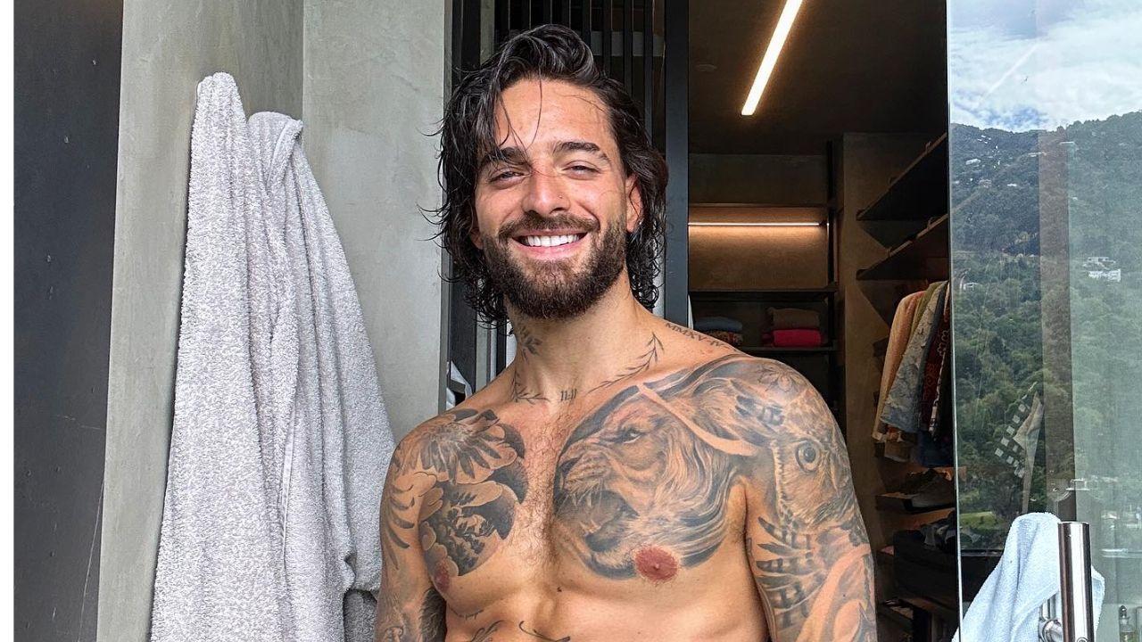Imagen Principal de Nota: Maluma sube la temperatura posando semidesnudo en toalla