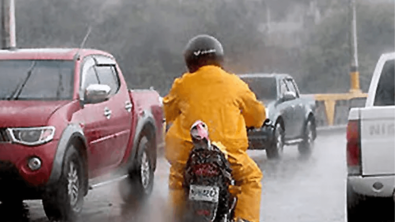 Imagen Principal de Nota: Lluvias con actividad eléctrica continuarán en Honduras este lunes