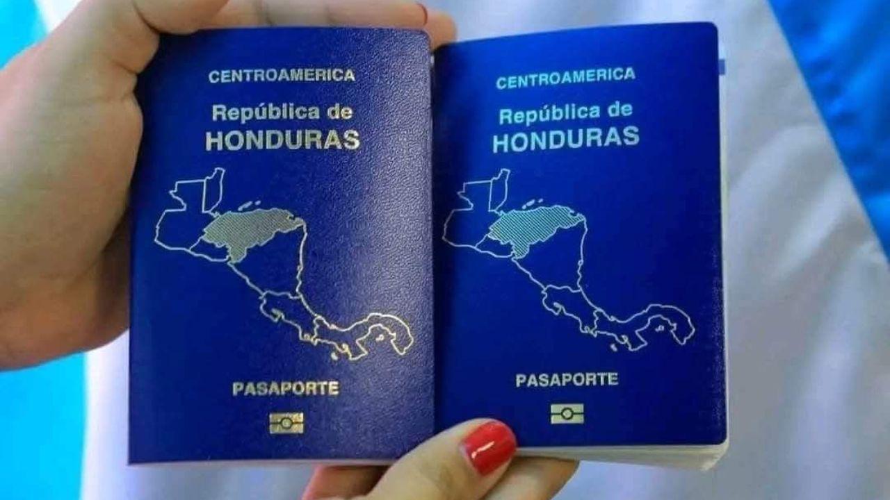 Imagen Principal de Nota: Hondureños pueden viajar a 135 países solo con su pasaporte: conoce los detalles