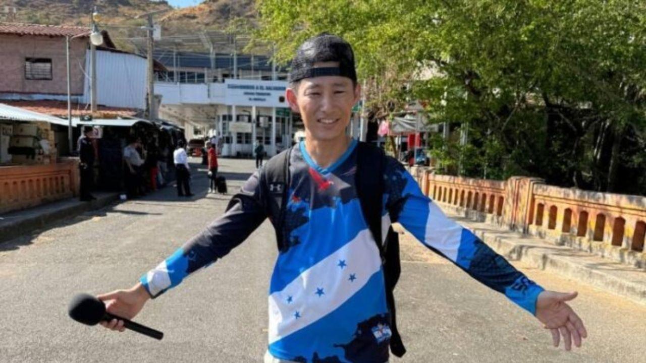Imagen Principal de Nota: Hondureño le dedica corrido a Shin Fujiyama