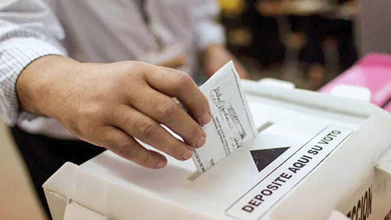 Imagen Principal de Nota: ¿Cómo consultar mi lugar de votación con el DNI? Te explicamos