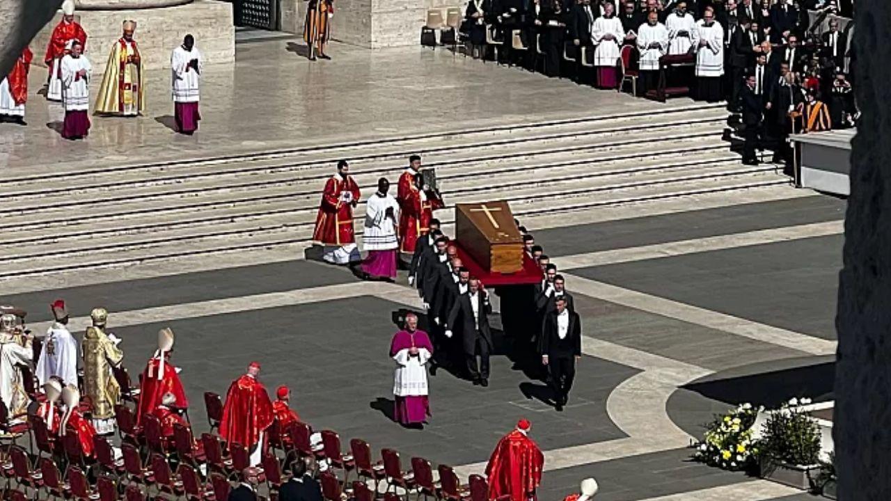 Imagen Principal de Nota: Funeral del papa Francisco: así fue la ceremonia en Roma