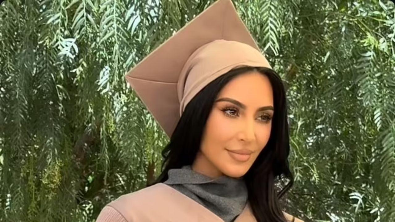 Imagen de Kim Kardashian se graduó de derecho sin asistir a la universidad