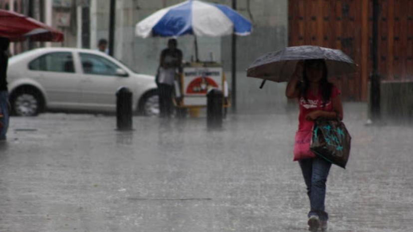 Pronostican chubascos y tormentas eléctricas para este lunes